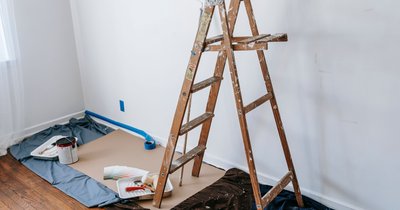 Rekonštrukcia starého domu: postup krok za krokom