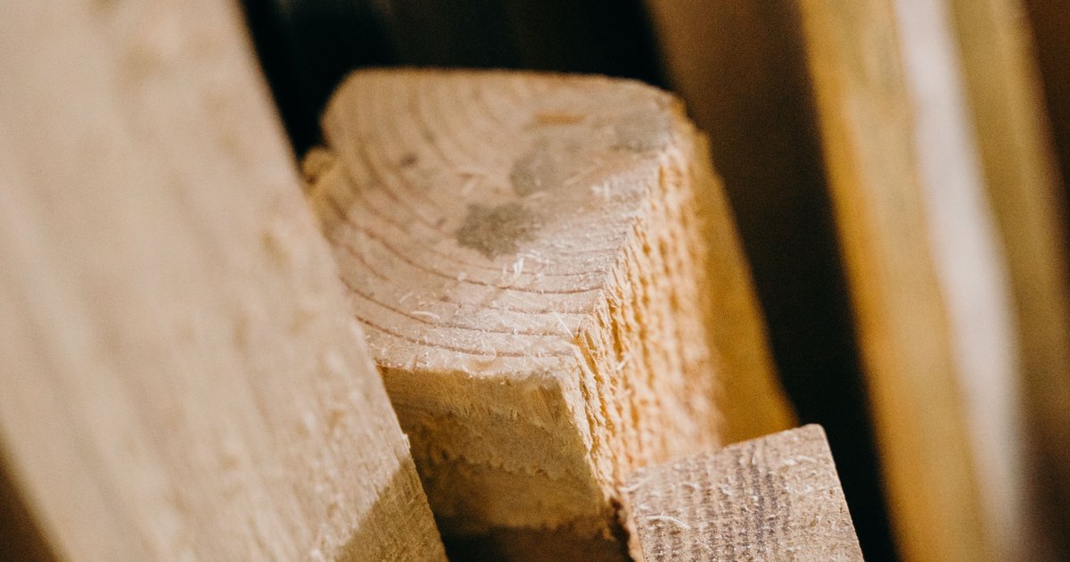 Drevo ako stavebný materiál: výhody a nevýhody