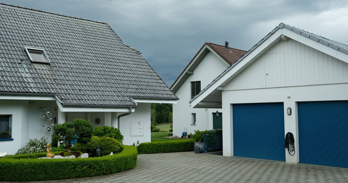 Projekt rodinného domu s garážou: moderné riešenia